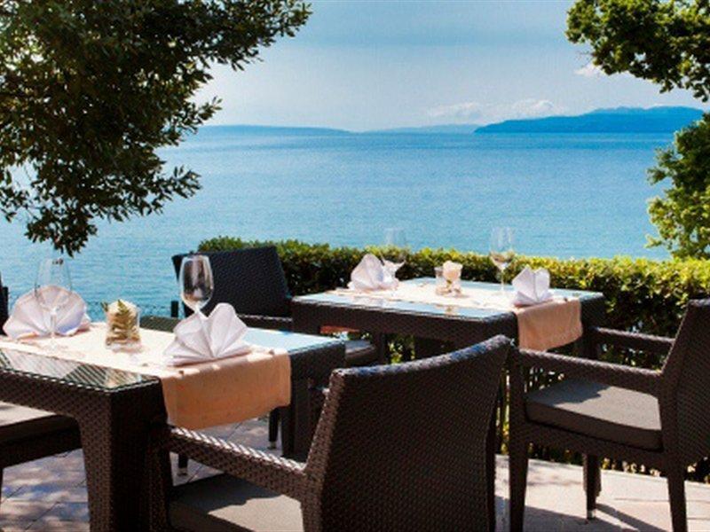 Remisens Premium Villa Ambasador Opatija Bagian luar foto