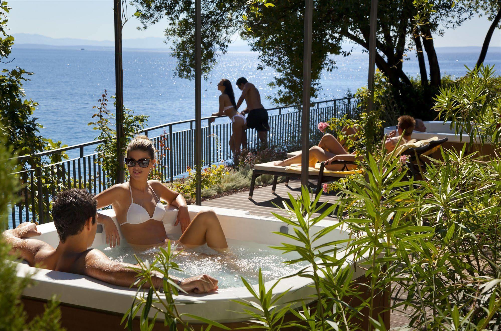 Remisens Premium Villa Ambasador Opatija Bagian luar foto